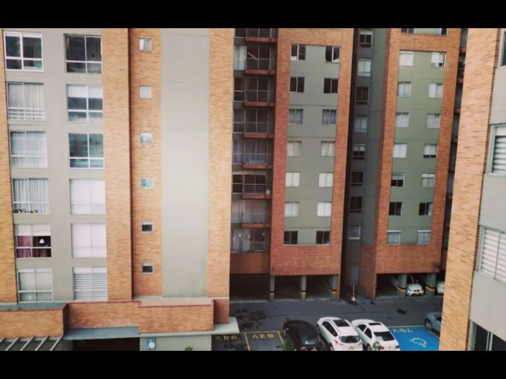Apartamento de 4 alcobas en arriendo en Los Andes, Bogotá, 135 m² · foto 16 de 17