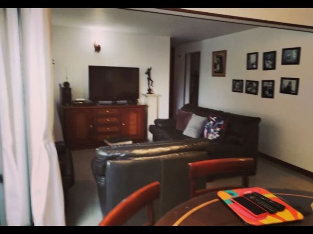 Apartamento de 4 alcobas en arriendo en Los Andes, Bogotá, 135 m² · foto 11 de 17