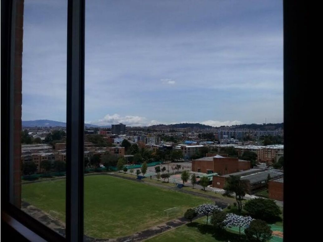 Apartamento de 3 alcobas en arriendo en San Antonio Nor - Occidental, Bogotá, 86 m² · foto 8 de 18