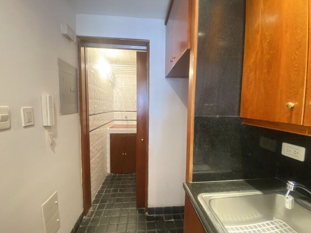 Apartamento de 1 alcoba en arriendo en Chicó Norte, Bogotá, 45 m² · foto 6 de 17