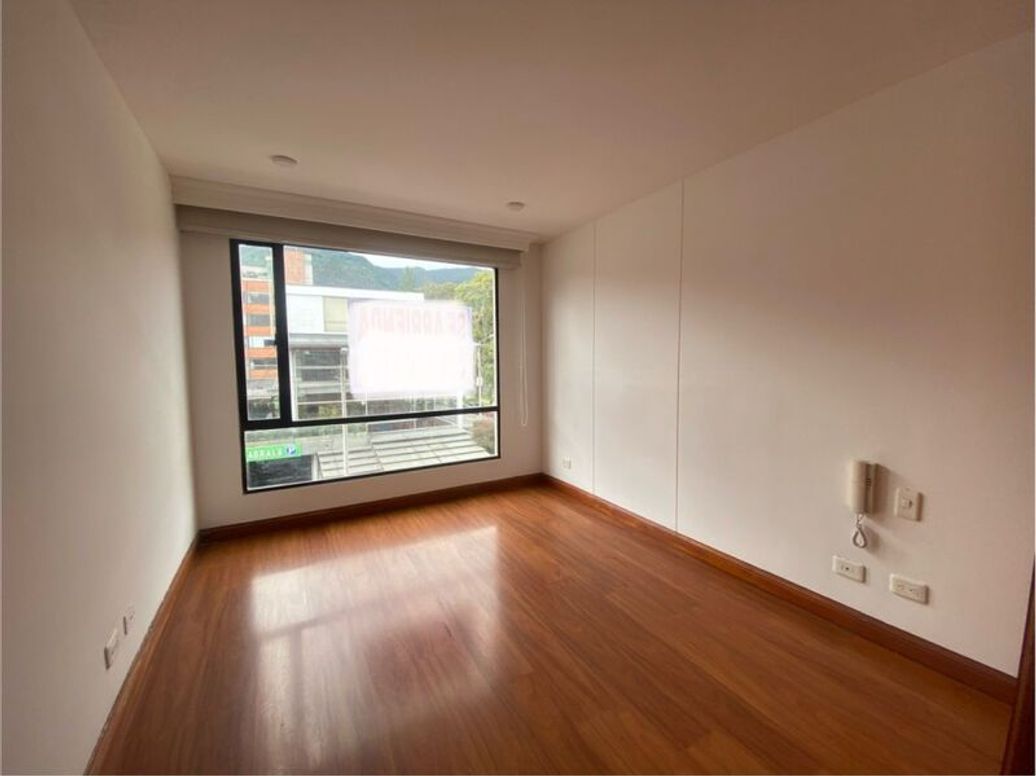 Apartamento de 1 alcoba en arriendo en Chicó Norte, Bogotá, 45 m² · foto 11 de 17