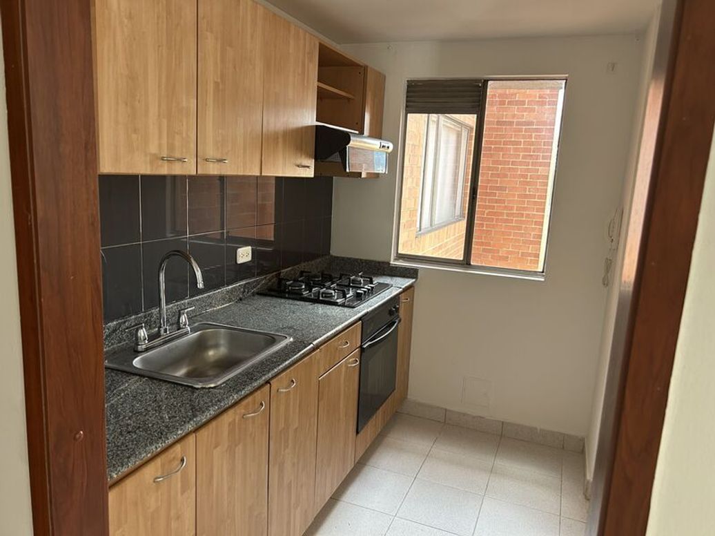 Apartamento de 3 alcobas en venta en Villas Del Mediterraneo, Bogotá, 89 m² · foto 7 de 7