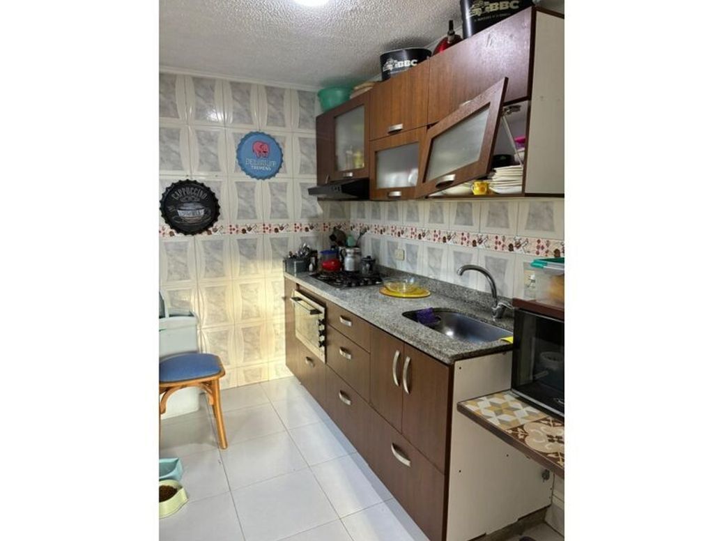 Apartamento de 3 alcobas en venta en Gilmar, Bogotá, 48 m² · foto 8 de 20