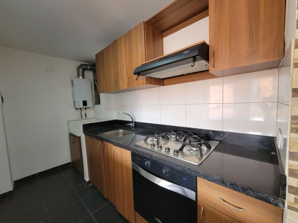 Apartamento de 3 alcobas en venta en Atlanta, Bogotá, 68 m² · foto 3 de 20