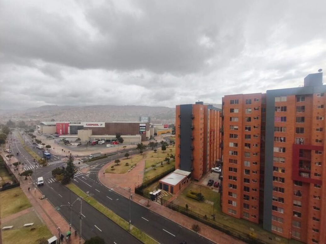 Apartamento de 3 alcobas en venta en Atlanta, Bogotá, 68 m² · foto 2 de 20