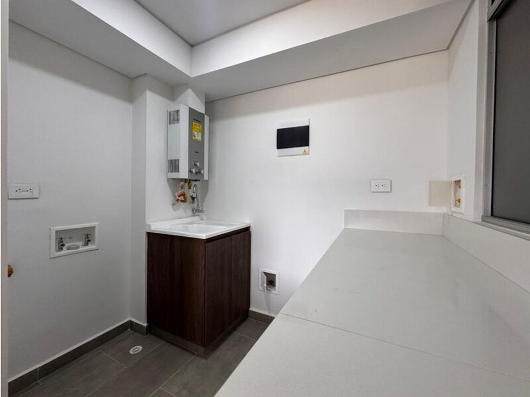 Apartamento de 3 alcobas en venta en San Antonio Nor - Occidental, Bogotá, 96 m² · foto 5 de 20