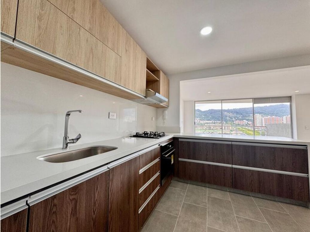 Apartamento de 3 alcobas en venta en San Antonio Nor - Occidental, Bogotá, 96 m² · foto 17 de 20