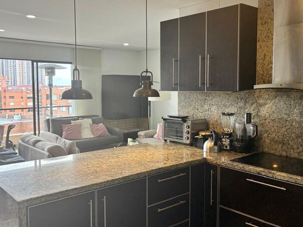 Apartamento de 3 alcobas en venta en Ub. Cordoba Niza, Bogotá, 130 m² · foto 7 de 13