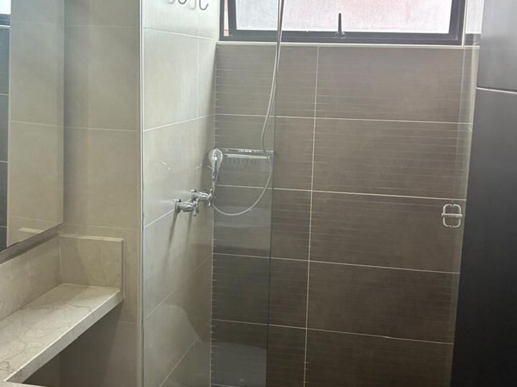 Apartamento de 3 alcobas en venta en Ub. Cordoba Niza, Bogotá, 130 m² · foto 11 de 13