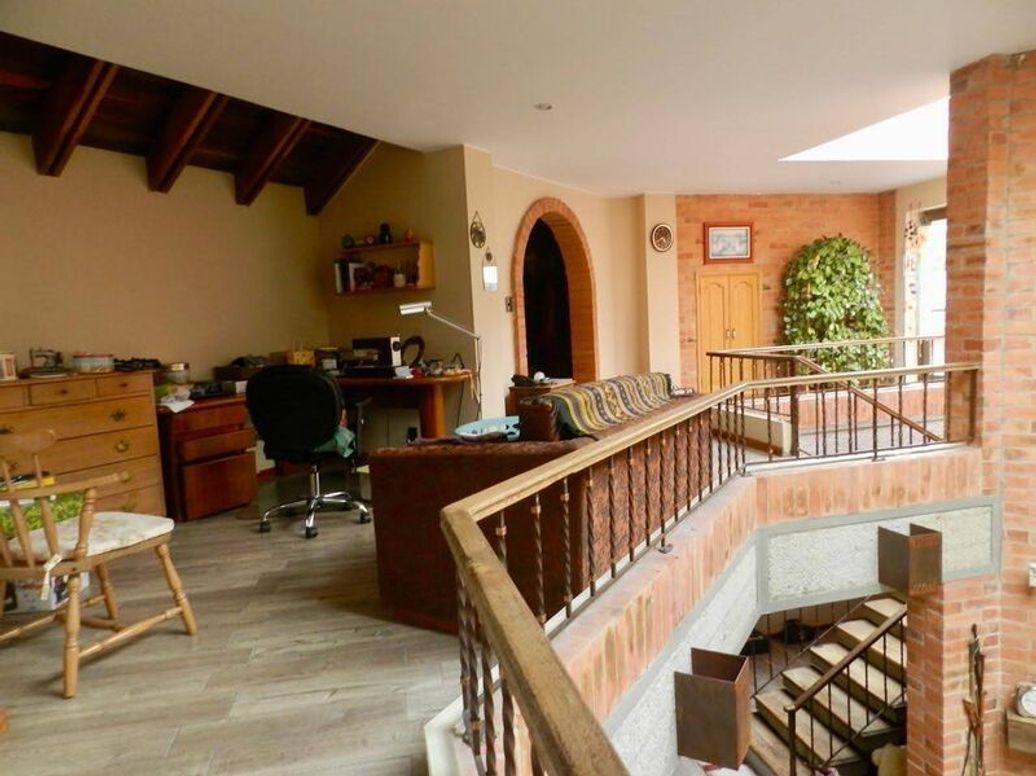 Casa de 4 alcobas en venta en Bogotá, Bogotá, 520 m² · foto 11 de 20