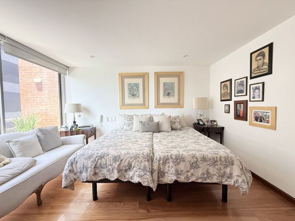 Apartamento de 2 alcobas en venta en Chico, Bogotá, 131 m² · foto 17 de 20