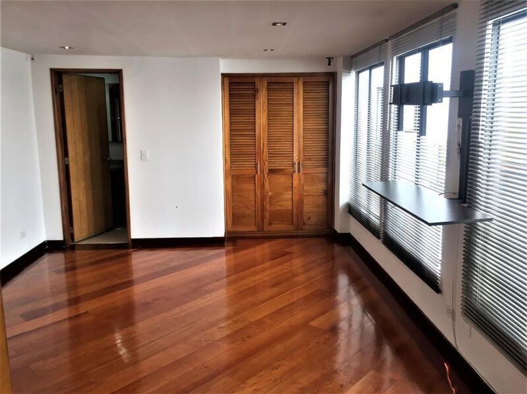 Apartamento de 2 alcobas en venta en San Patricio, Bogotá, 85 m² · foto 7 de 10