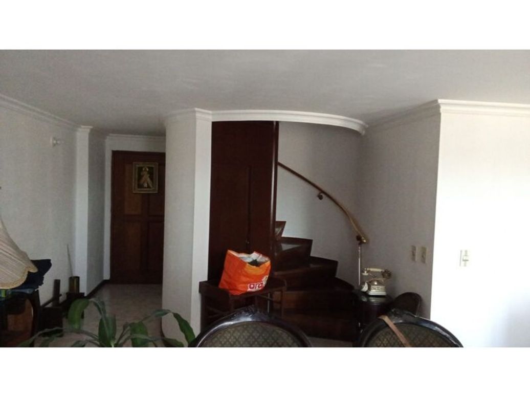 Apartamento de 3 alcobas en venta en Polo Club, Bogotá, 102 m² · foto 5 de 18