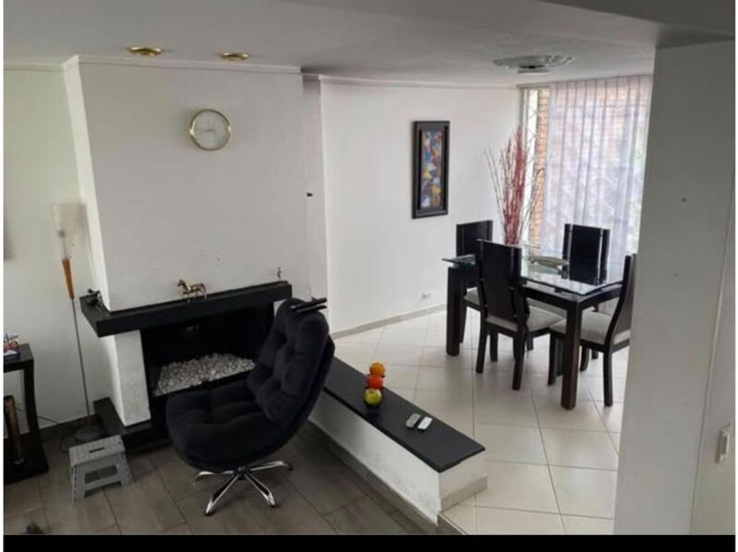 Casa de 4 alcobas en venta en Santa Rosa, Bogotá, 140 m² · foto 3 de 7