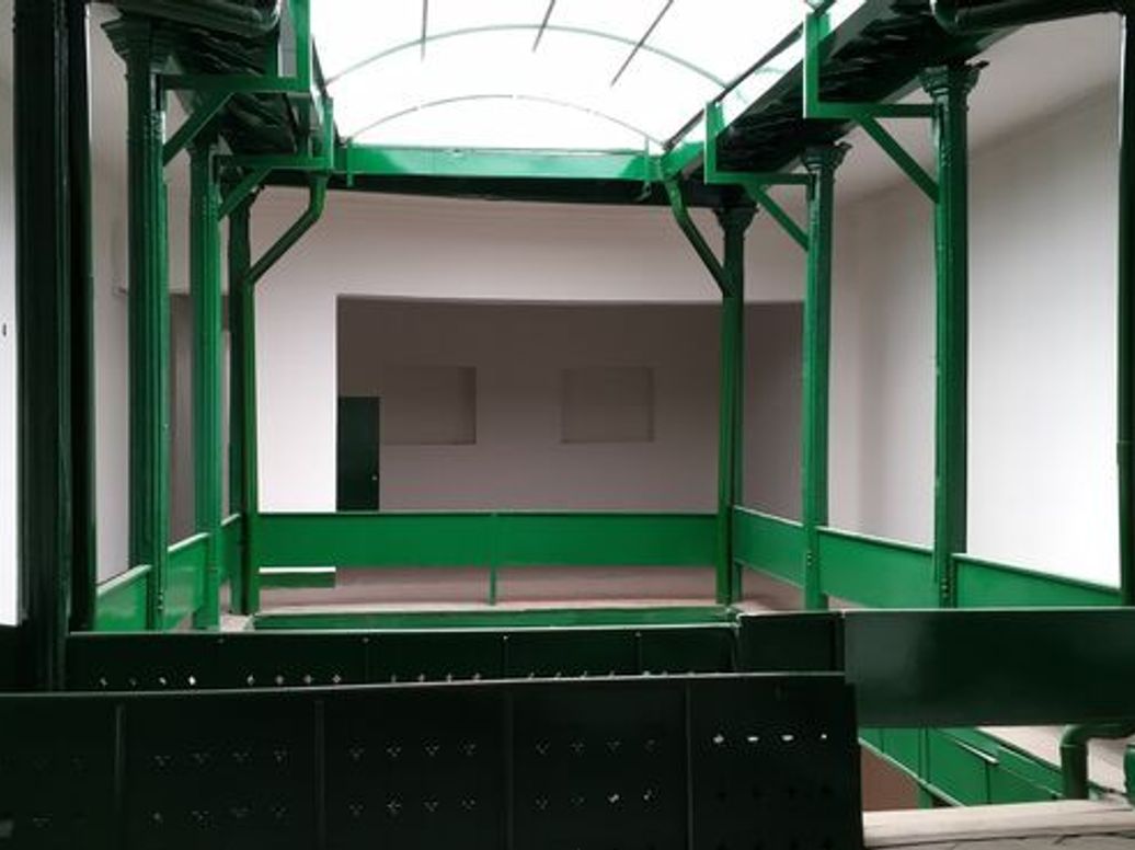Casa de 9 alcobas en venta en Centro Administrativo, Bogotá, 935 m² · foto 9 de 17