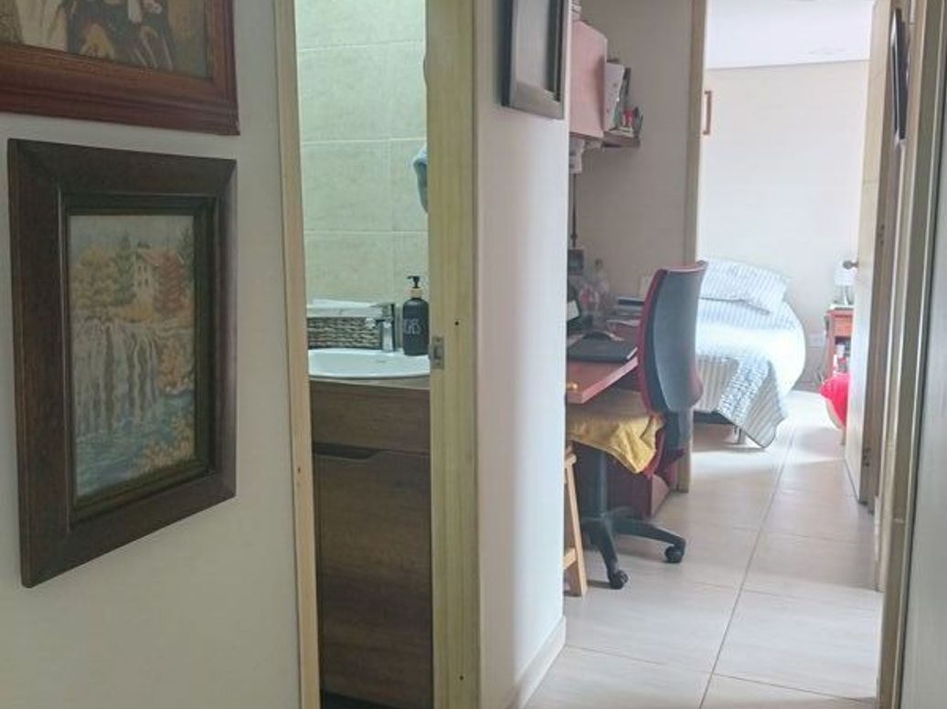 Apartamento de 3 alcobas en venta en Granada Norte, Bogotá, 63 m² · foto 7 de 20