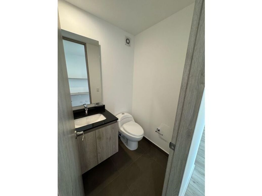 Apartamento de 2 alcobas en venta en Acacias Usaquen, Bogotá, 77 m² · foto 5 de 20