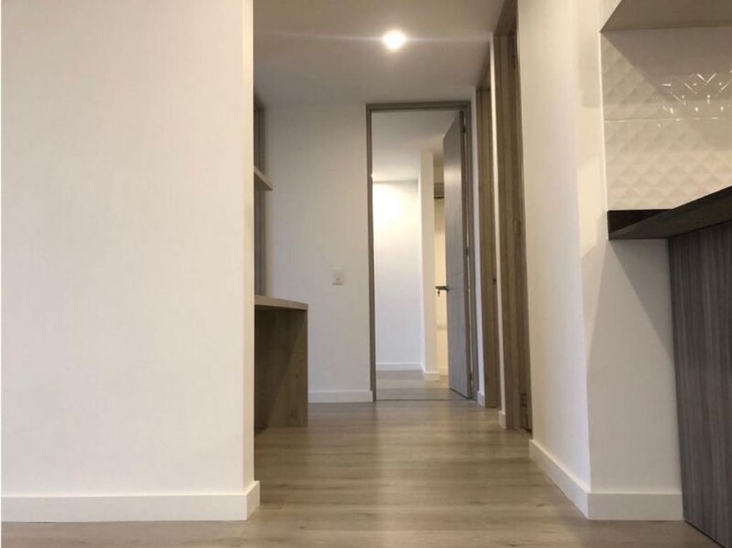 Apartamento de 2 alcobas en venta en Acacias Usaquen, Bogotá, 77 m² · foto 9 de 20