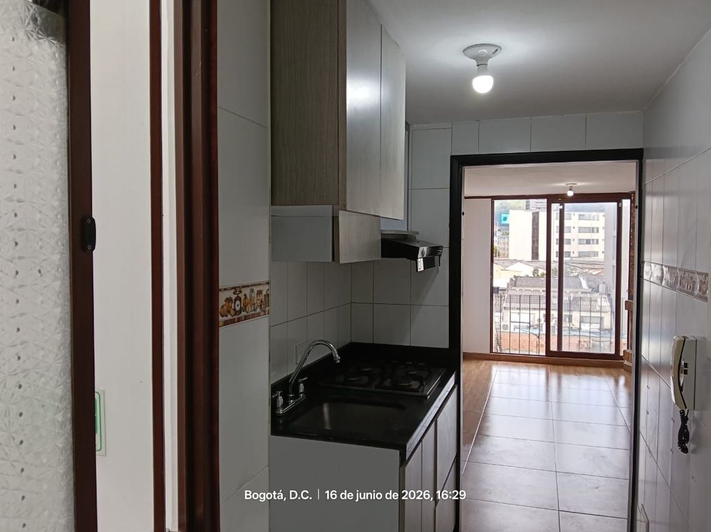 Apartamento de 3 alcobas en venta en Andes Norte, Bogotá, 66 m² · foto 16 de 18