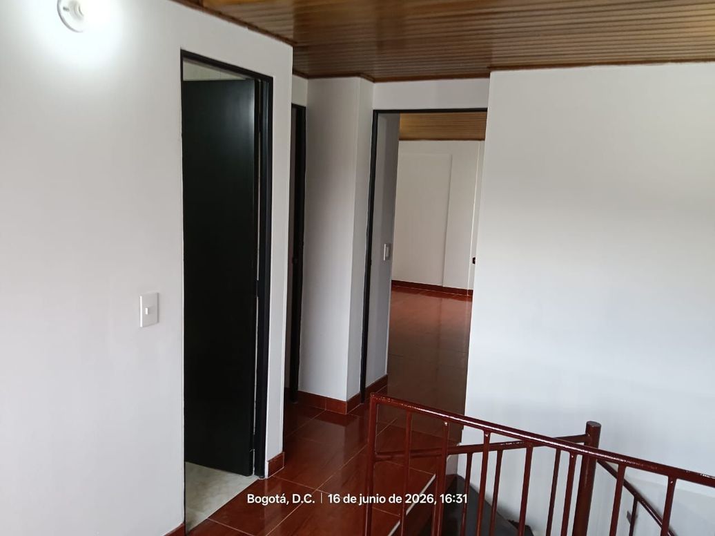Apartamento de 3 alcobas en venta en Andes Norte, Bogotá, 66 m² · foto 4 de 18