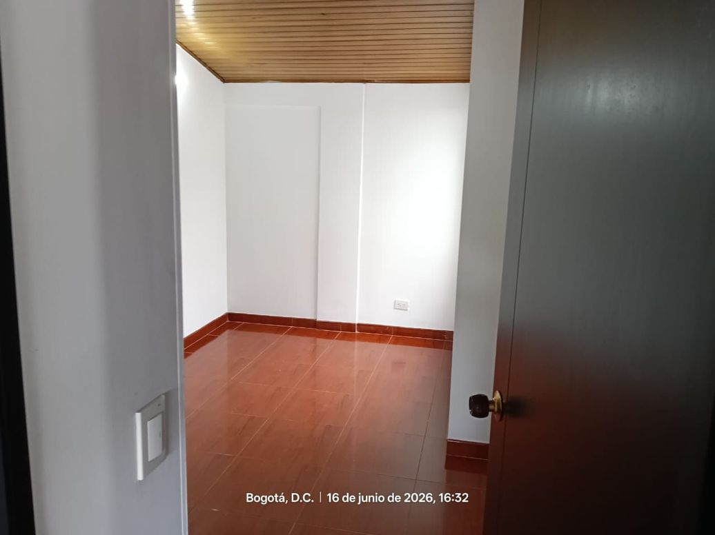 Apartamento de 3 alcobas en venta en Andes Norte, Bogotá, 66 m² · foto 3 de 18