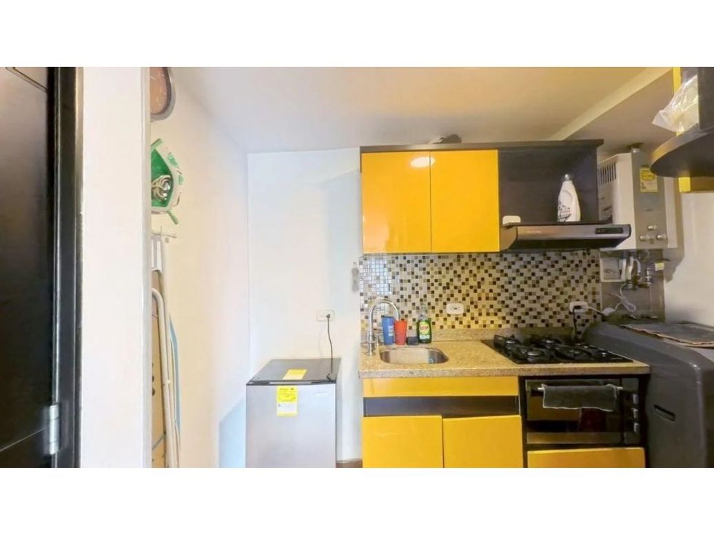 Apartamento de 2 alcobas en venta en Cedritos, Bogotá, 43 m² · foto 3 de 10