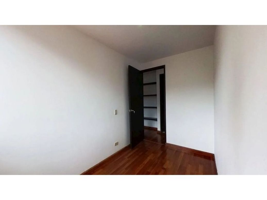 Apartamento de 3 alcobas en venta en Suba, Bogotá, 53 m² · foto 7 de 10