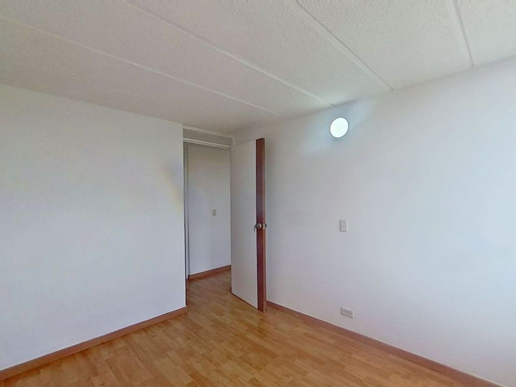 Apartamento de 3 alcobas en venta en Rincón De Santa Ines, Bogotá, 51 m² · foto 5 de 20