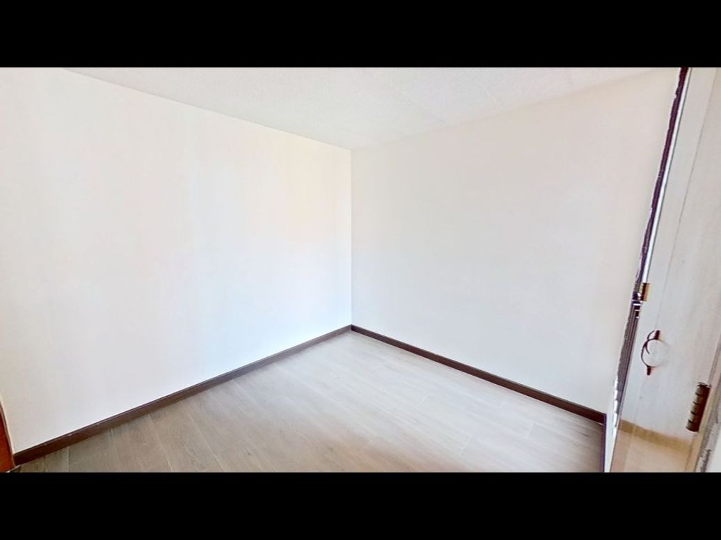 Apartamento de 3 alcobas en venta en Garces Navas, Bogotá, 48 m² · foto 2 de 20
