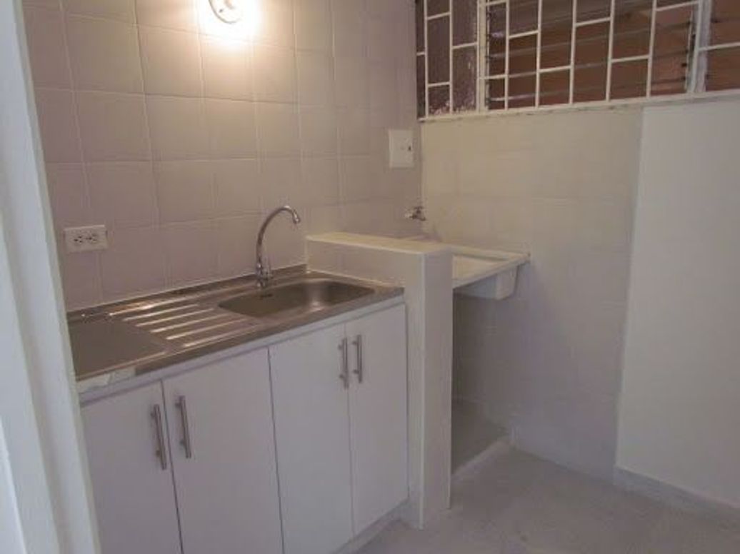 Apartamento de 1 alcoba en arriendo en Bochica, Bogotá, 31 m² · foto 10 de 16
