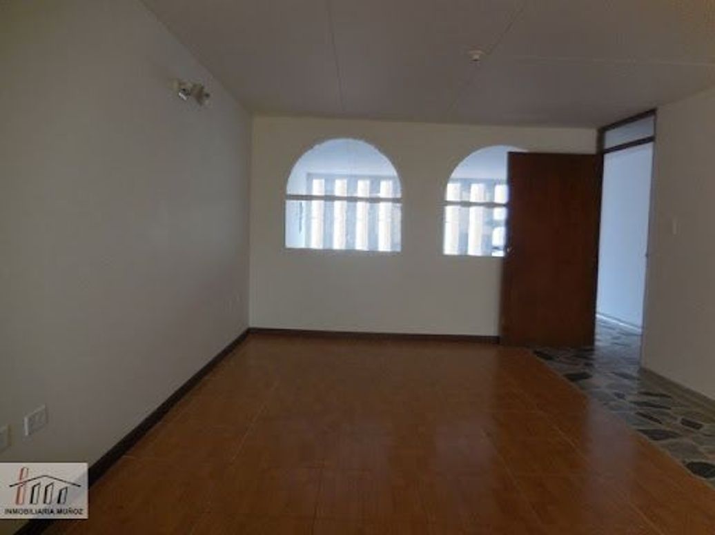 Casa de 4 alcobas en arriendo en Normandia Occidental, Bogotá, 165 m² · foto 6 de 20