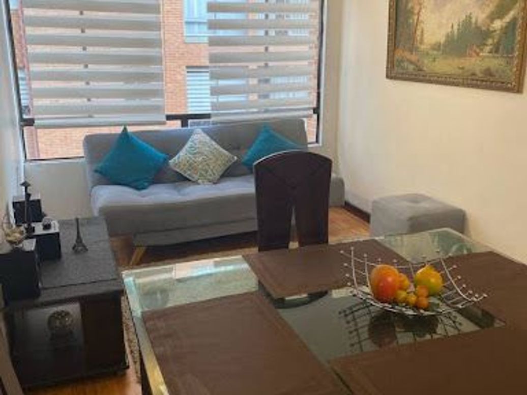 Apartamento de 3 alcobas en venta en Pinar De Suba, Bogotá, 50 m² · foto 2 de 12