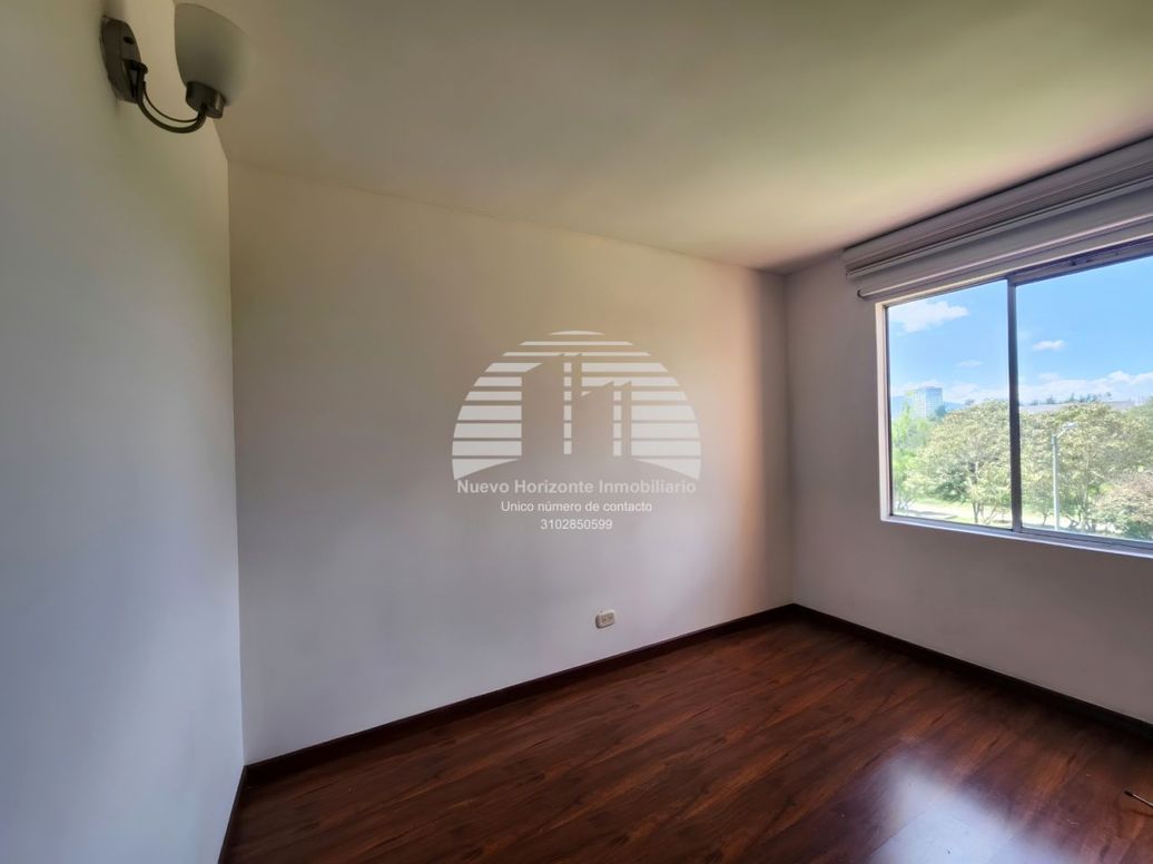 Apartamento de 3 alcobas en venta en Potosí, Bogotá, 78 m² · foto 3 de 20