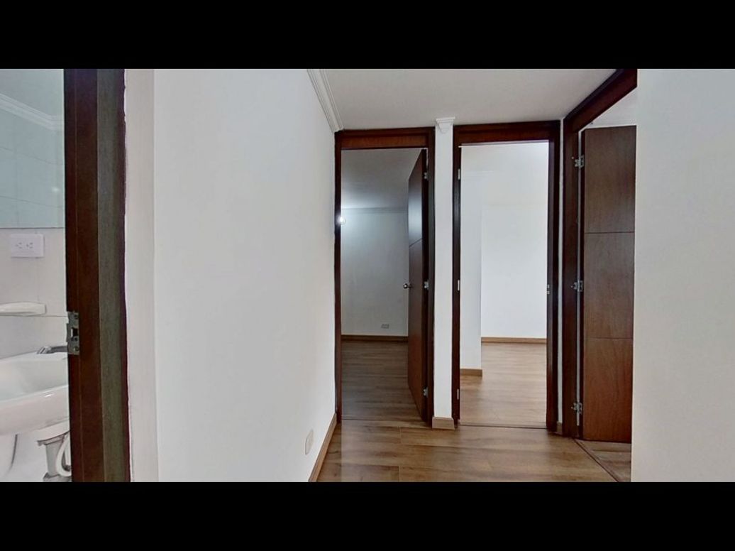 Apartamento de 3 alcobas en venta en San Antonio, Bogotá, 48 m² · foto 11 de 19