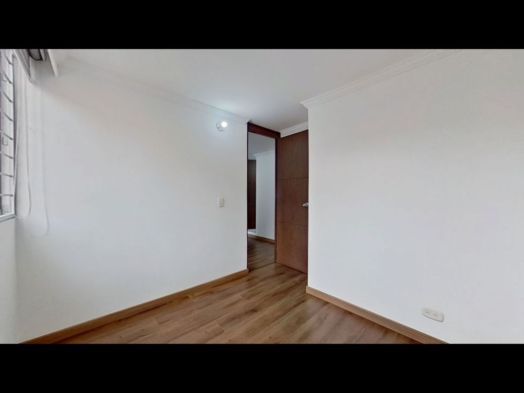 Apartamento de 3 alcobas en venta en San Antonio, Bogotá, 48 m² · foto 18 de 19
