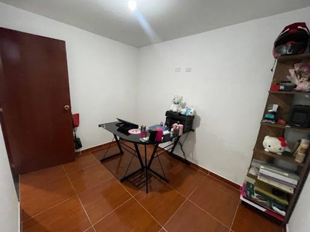 Apartamento de 3 alcobas en venta en La Riviera, Bogotá, 63 m² · foto 10 de 20