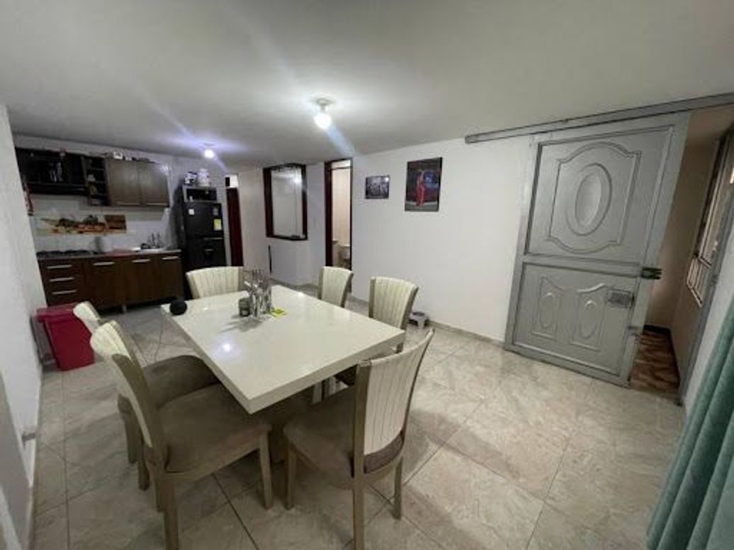 Apartamento de 3 alcobas en venta en La Riviera, Bogotá, 63 m² · foto 5 de 20