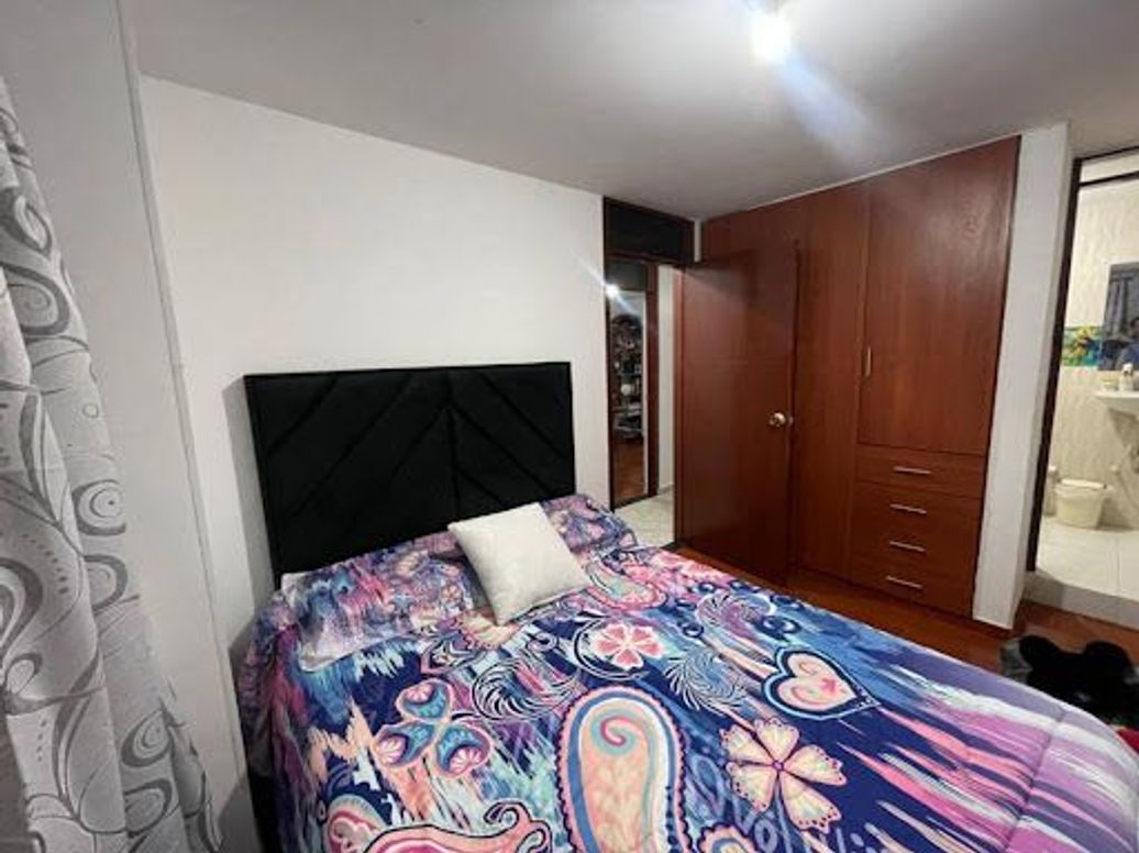 Apartamento de 3 alcobas en venta en La Riviera, Bogotá, 63 m² · foto 14 de 20
