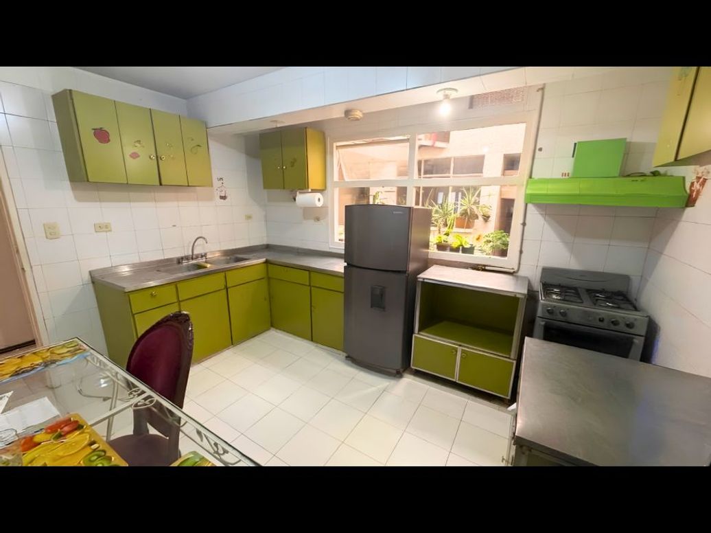 Casa de 6 alcobas en venta en La Castellana, Bogotá, 600 m² · foto 7 de 20