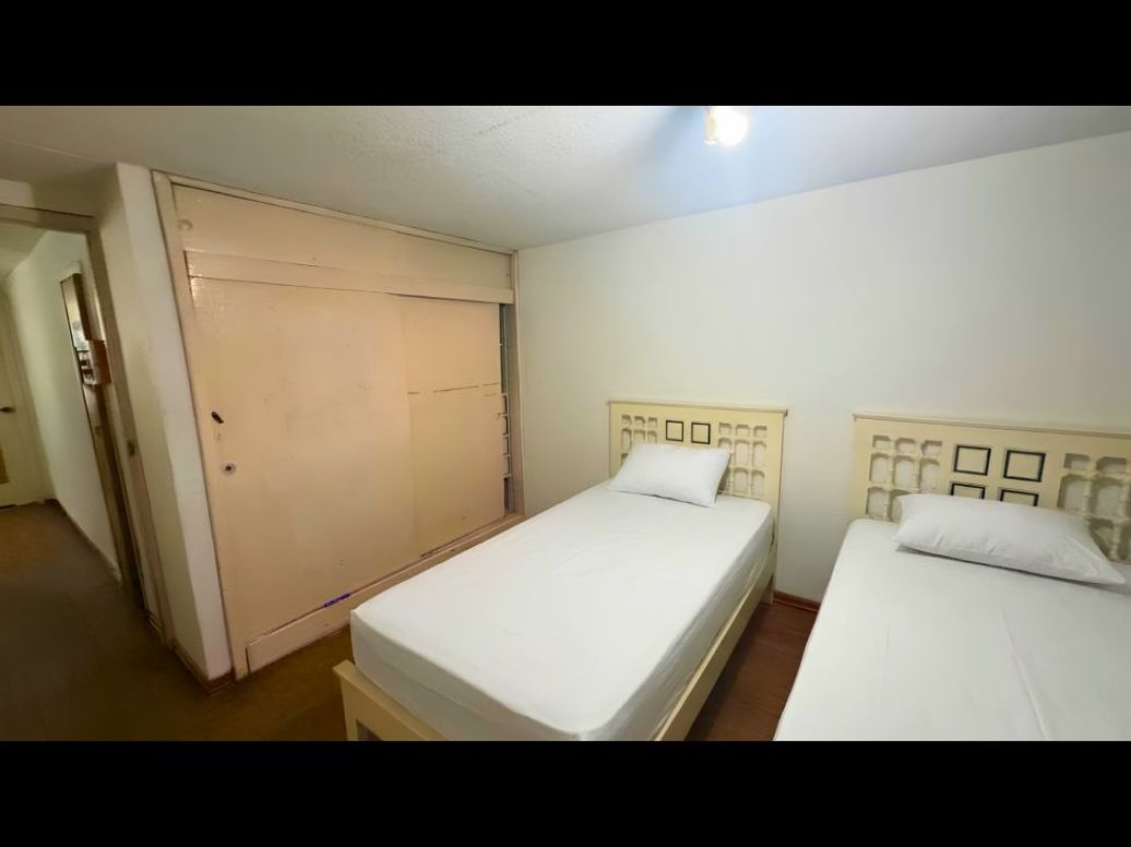 Casa de 6 alcobas en venta en La Castellana, Bogotá, 600 m² · foto 13 de 20