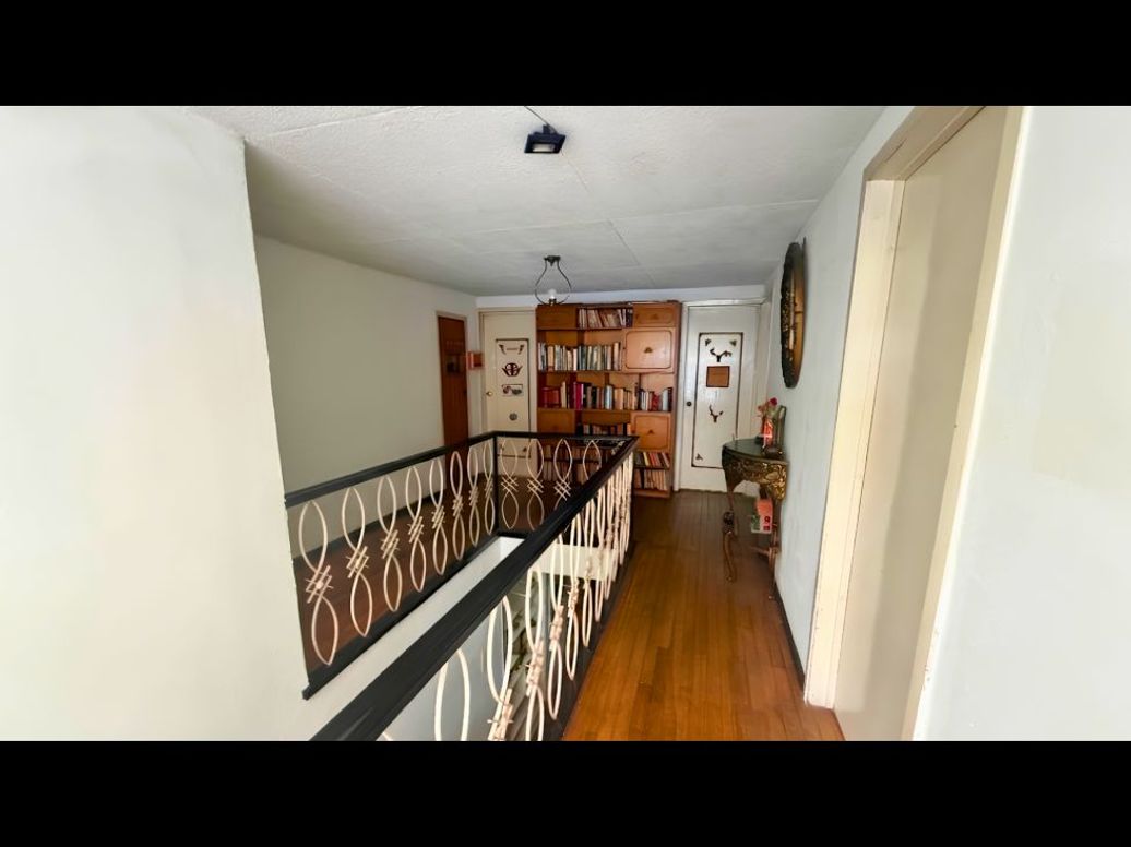 Casa de 6 alcobas en venta en La Castellana, Bogotá, 600 m² · foto 11 de 20