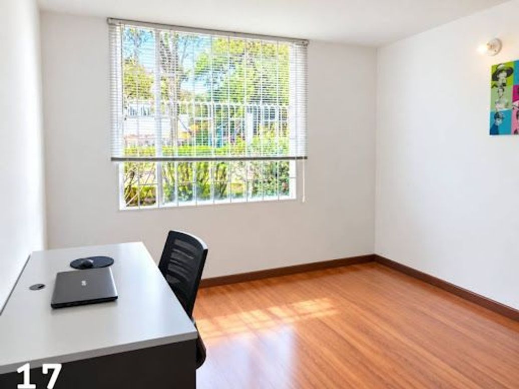 Apartamento de 3 alcobas en venta en El Pinar, Bogotá, 74 m² · foto 17 de 20