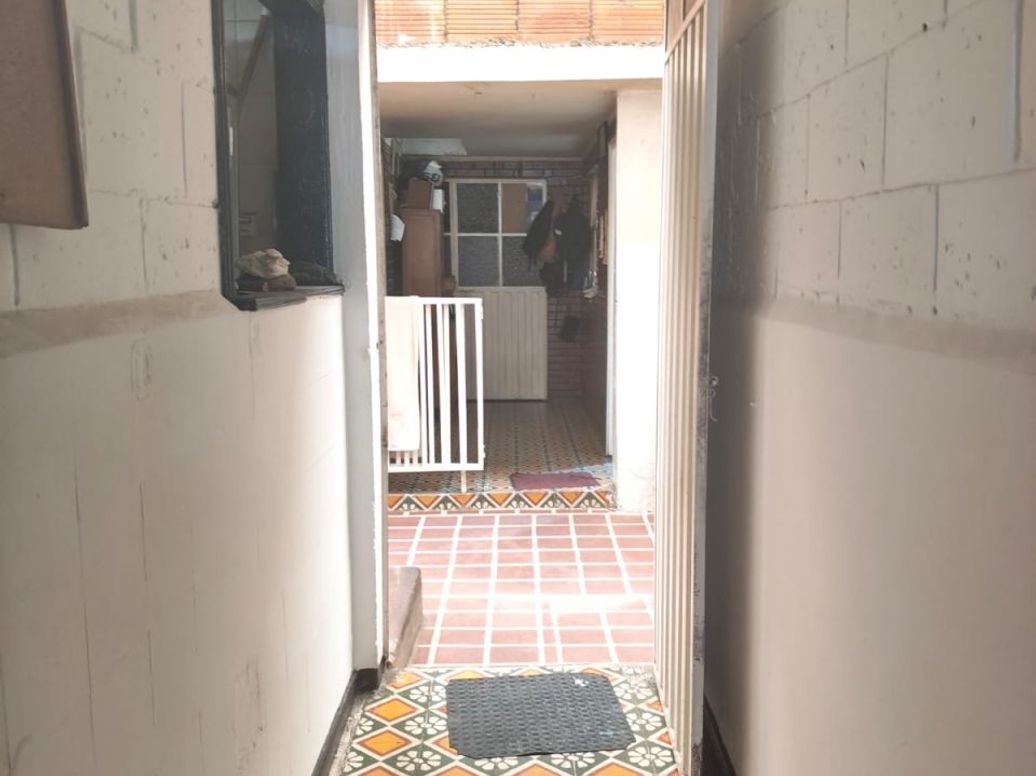 Casa de 6 alcobas en venta en Santa Maria, Bogotá, 154 m² · foto 3 de 13