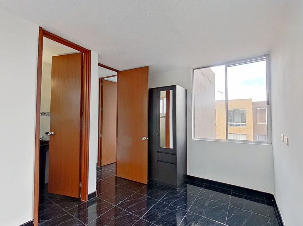 Apartamento de 3 alcobas en venta en Engativa Centro, Bogotá, 50 m² · foto 8 de 11