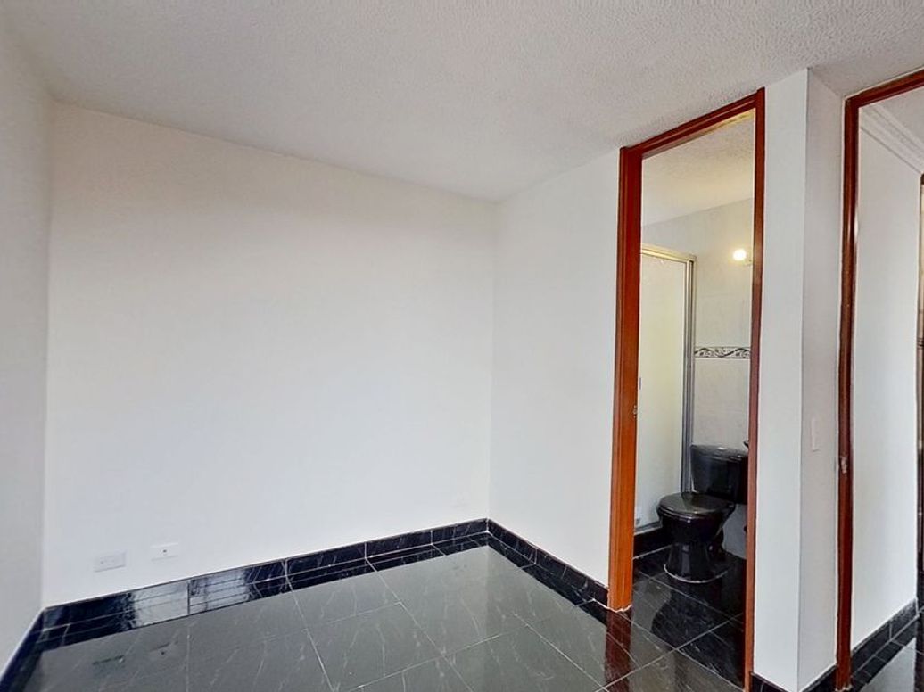 Apartamento de 3 alcobas en venta en Engativa Centro, Bogotá, 50 m² · foto 7 de 11