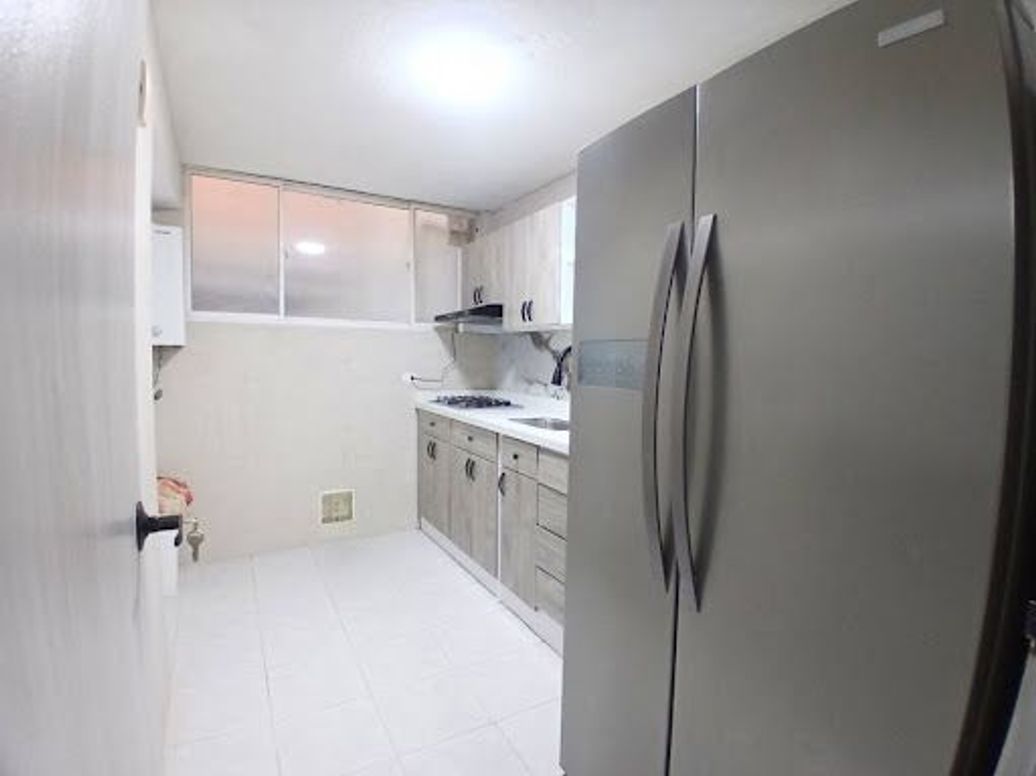 Apartamento de 2 alcobas en arriendo en Chapinero Central, Bogotá, 101 m² · foto 12 de 20