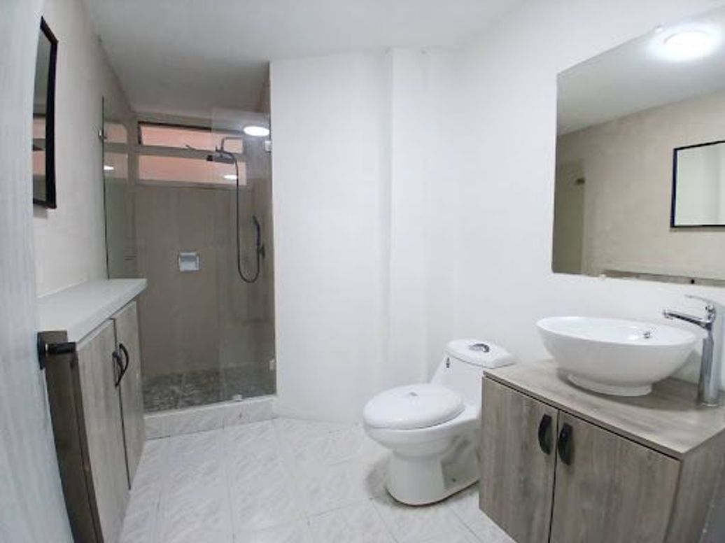 Apartamento de 2 alcobas en arriendo en Chapinero Central, Bogotá, 101 m² · foto 9 de 20