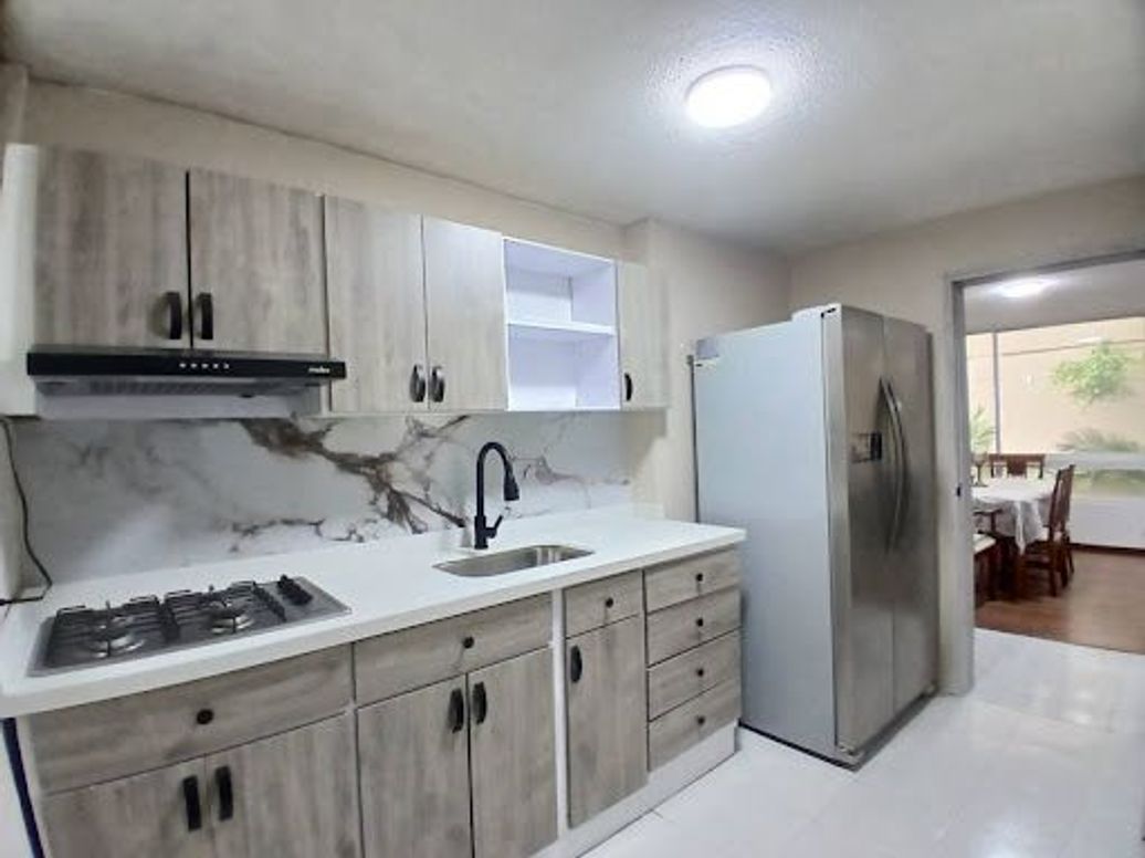 Apartamento de 2 alcobas en arriendo en Chapinero Central, Bogotá, 101 m² · foto 15 de 20