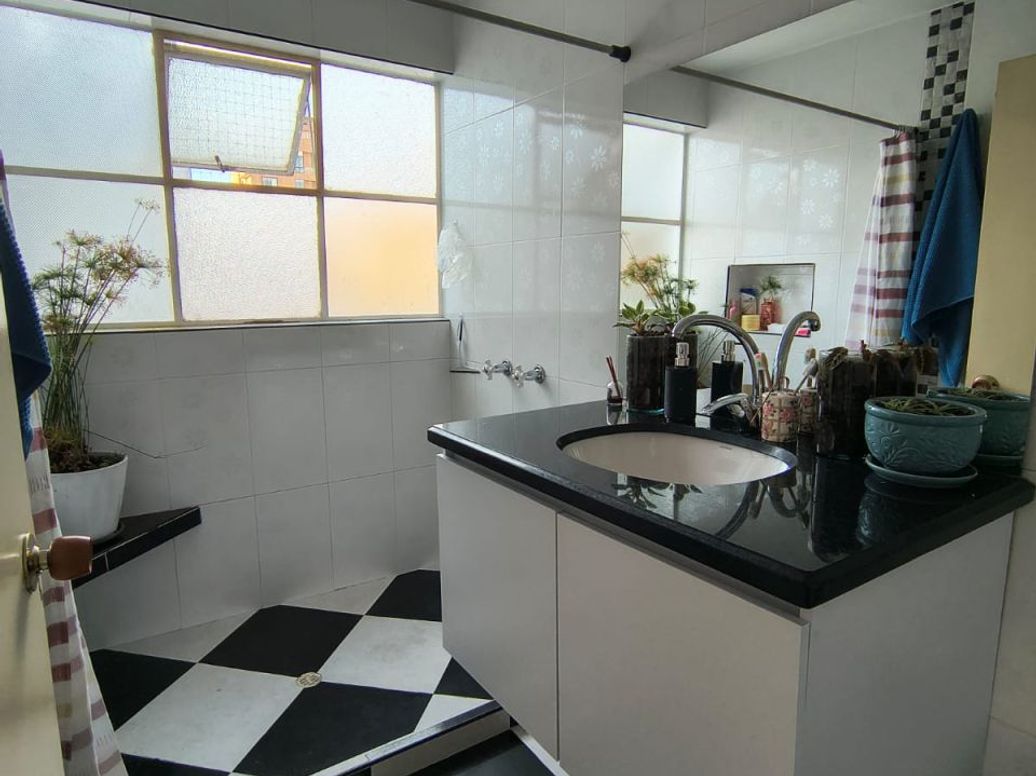 Casa de 6 alcobas en arriendo en Las Américas, Bogotá, 250 m² · foto 7 de 15