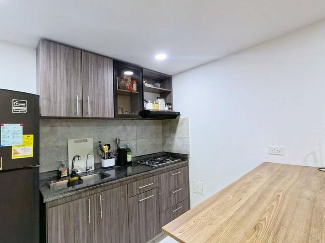 Apartamento de 2 alcobas en venta en Centenario, Bogotá, 52 m² · foto 4 de 20